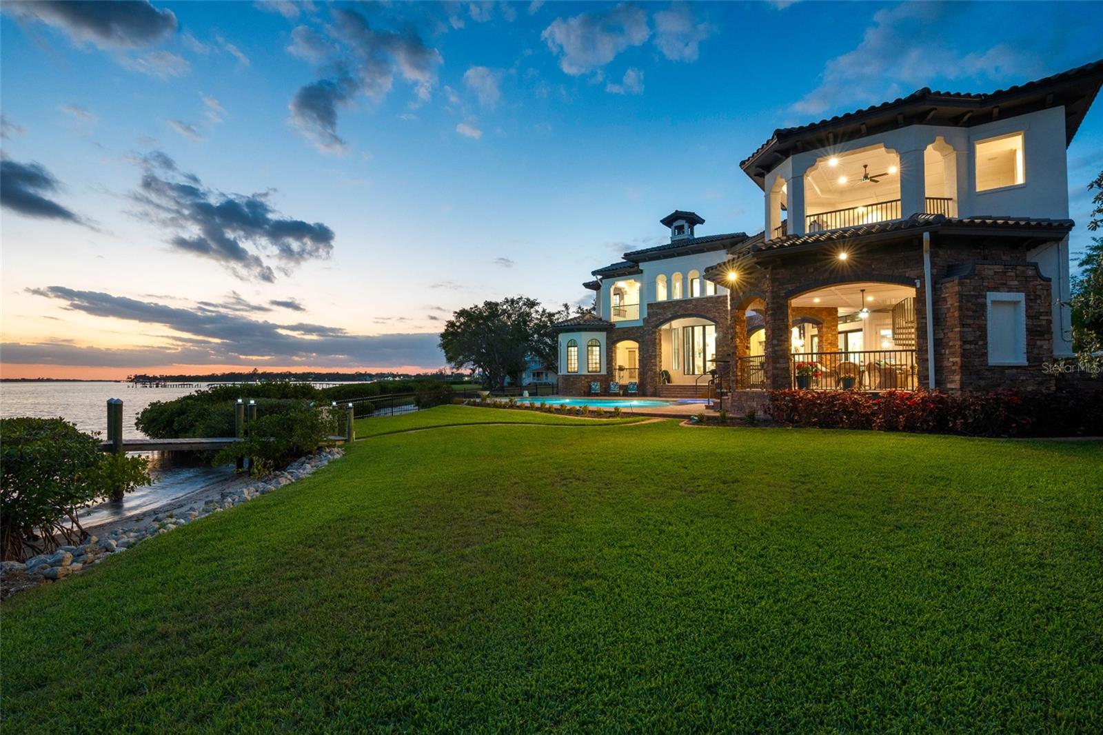 RICHARDS ADD TO PALMETTO - Residential