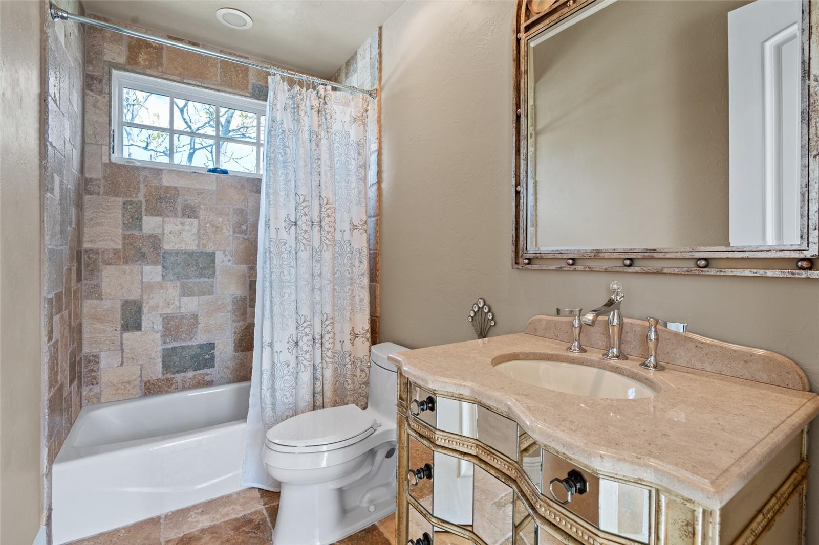 RICHARDS ADD TO PALMETTO - Residential