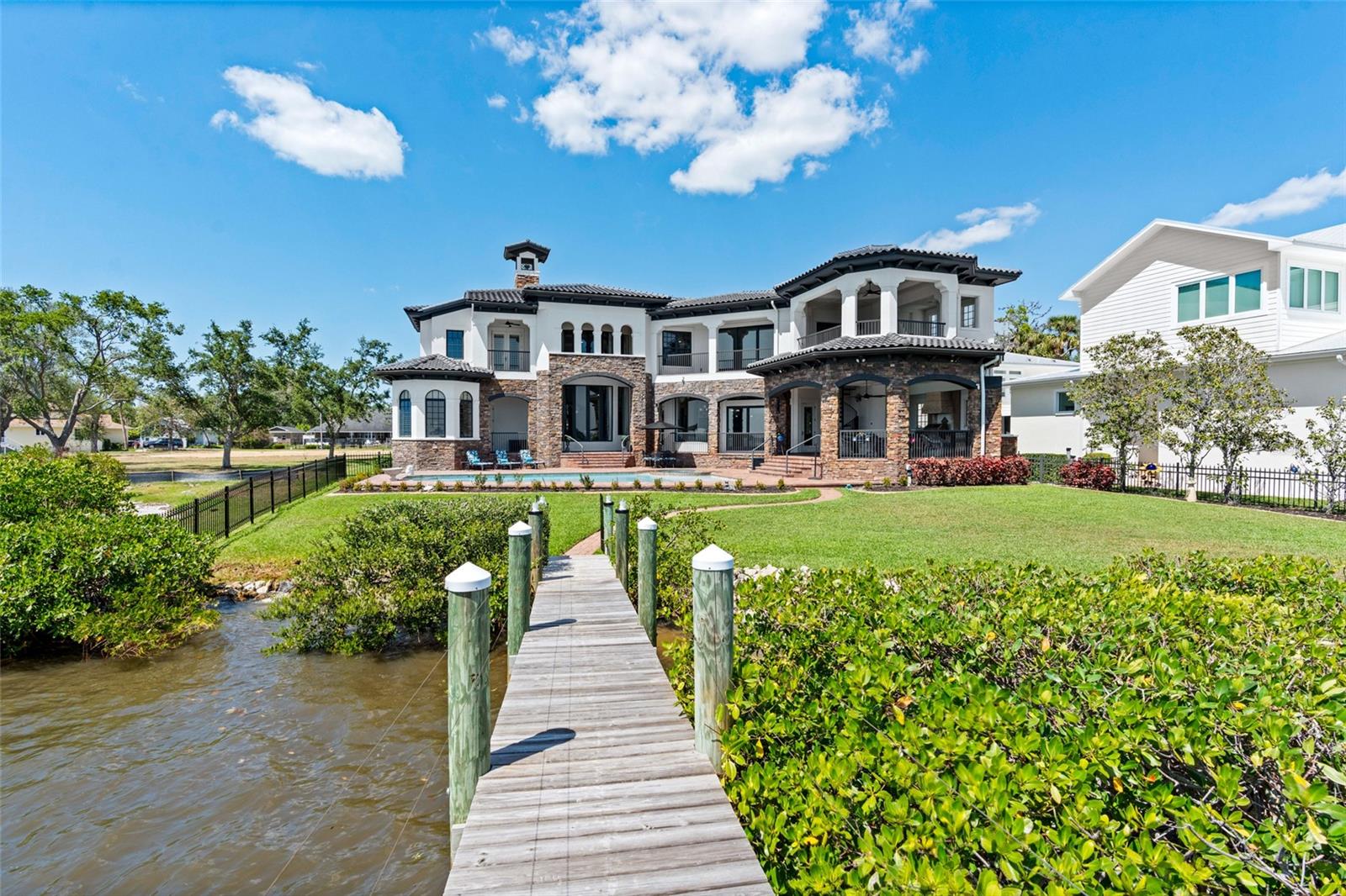 RICHARDS ADD TO PALMETTO - Residential