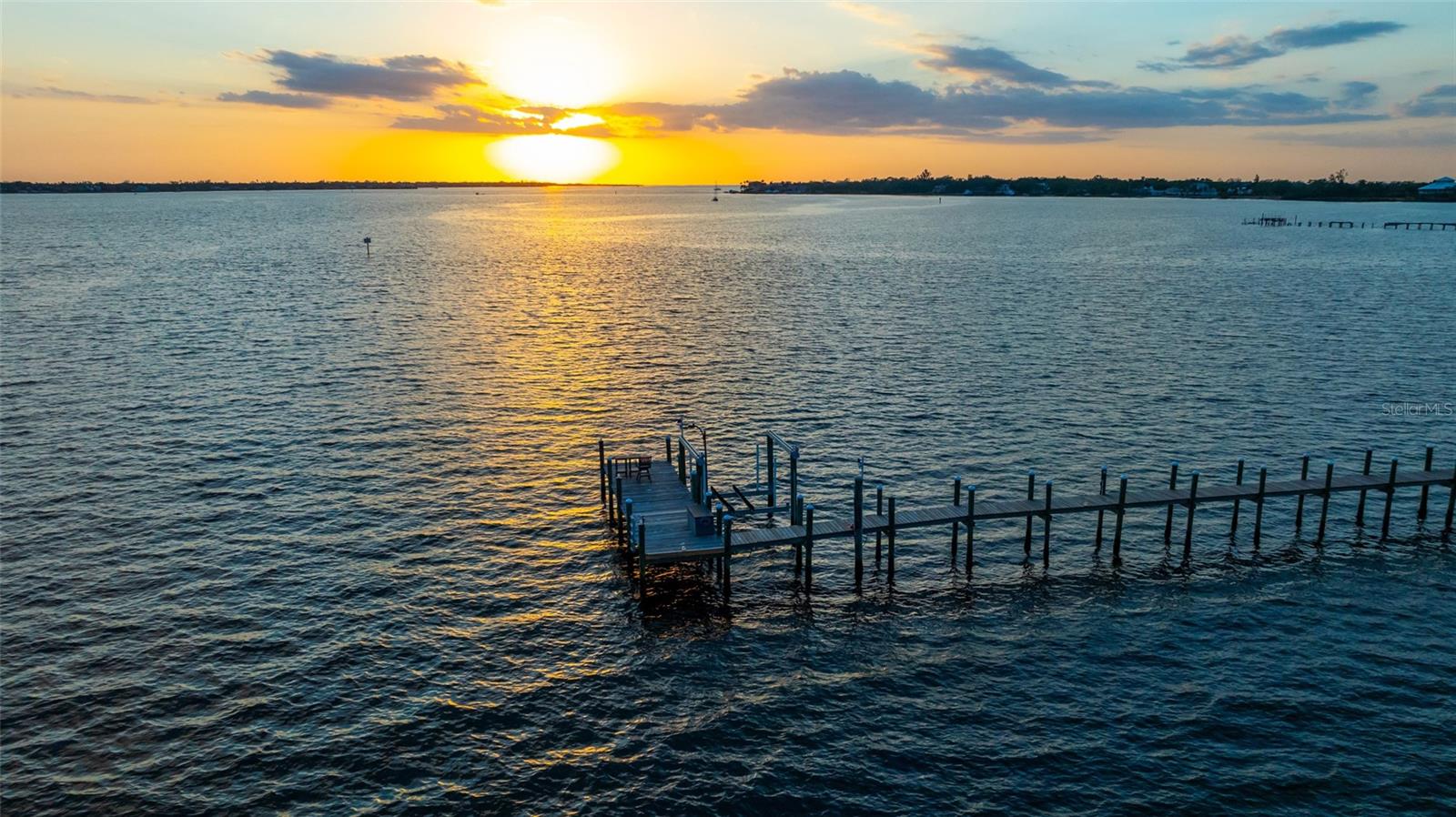 RICHARDS ADD TO PALMETTO - Residential