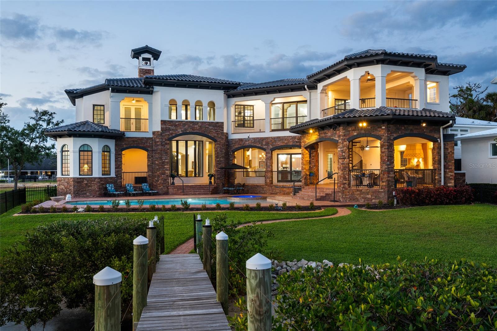 RICHARDS ADD TO PALMETTO - Residential