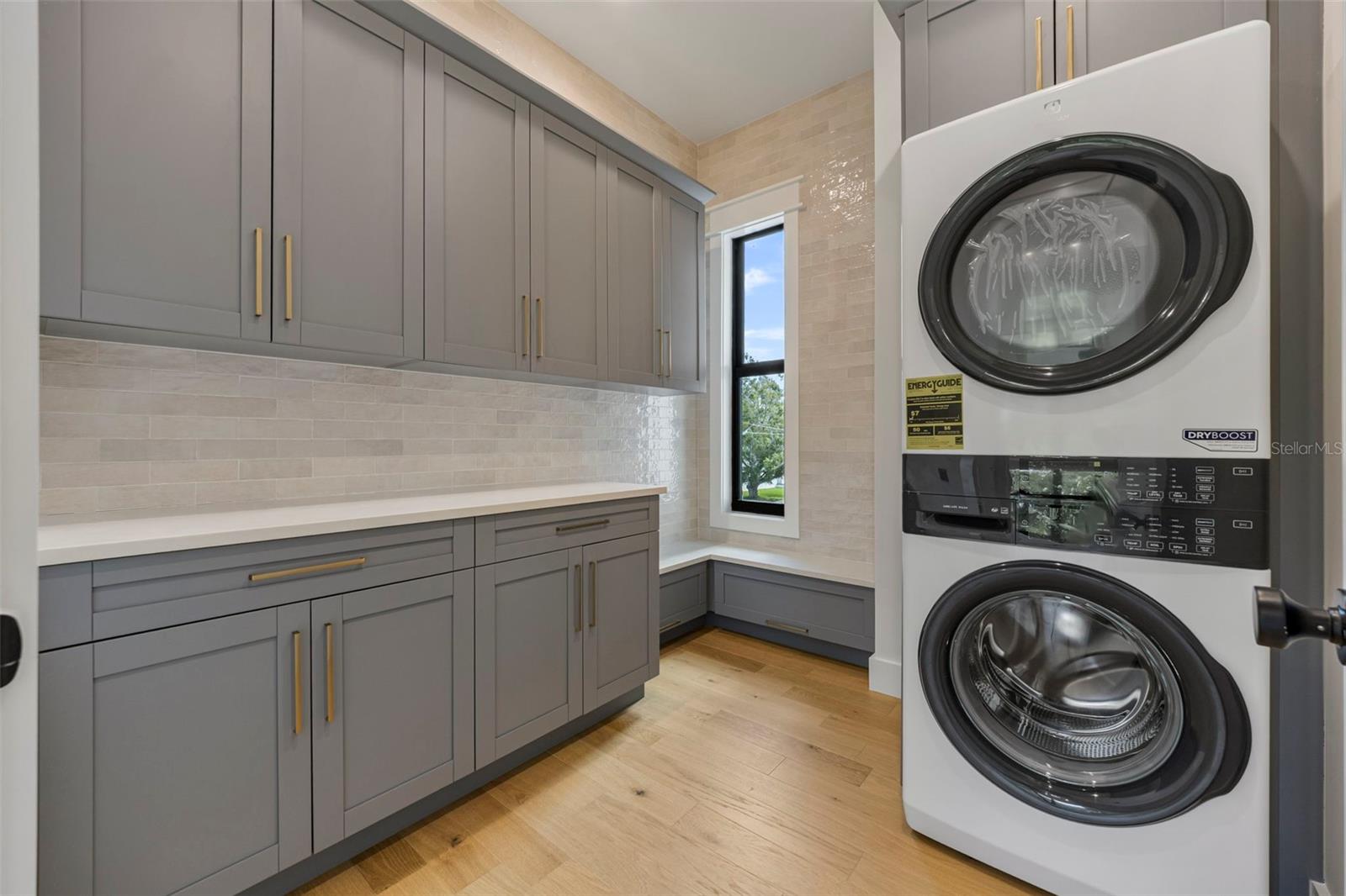 BEL MAR REV UNIT 9 REVI - Residential Lease