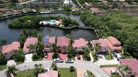 A home in DANIA