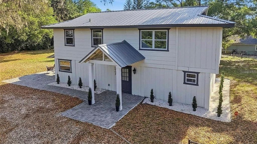 Photo of 6902 E 29th Avenue, Tampa, FL 33619 (MLS # TB8519884)