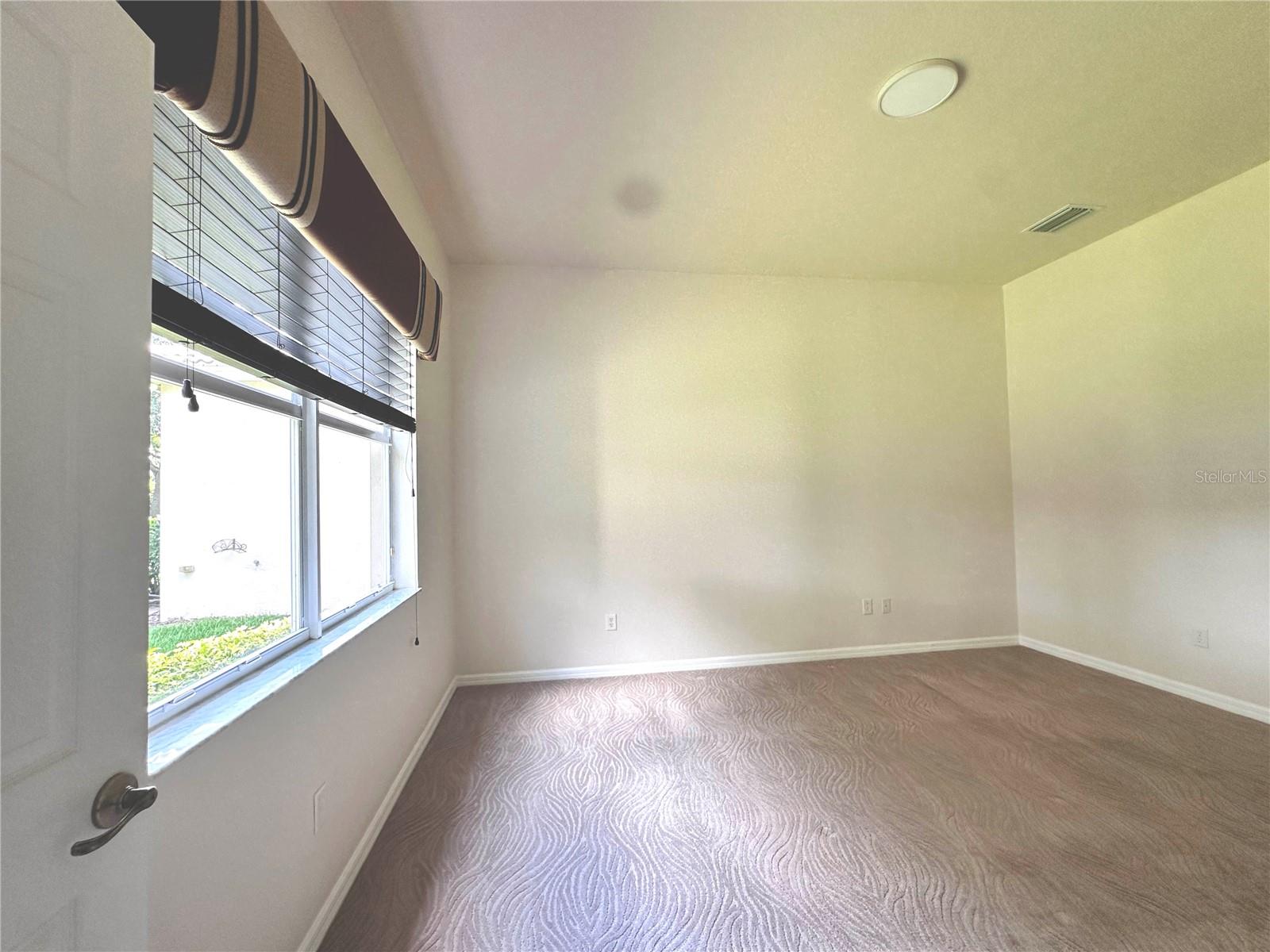 VALENCIA LAKES PH 2 - Residential