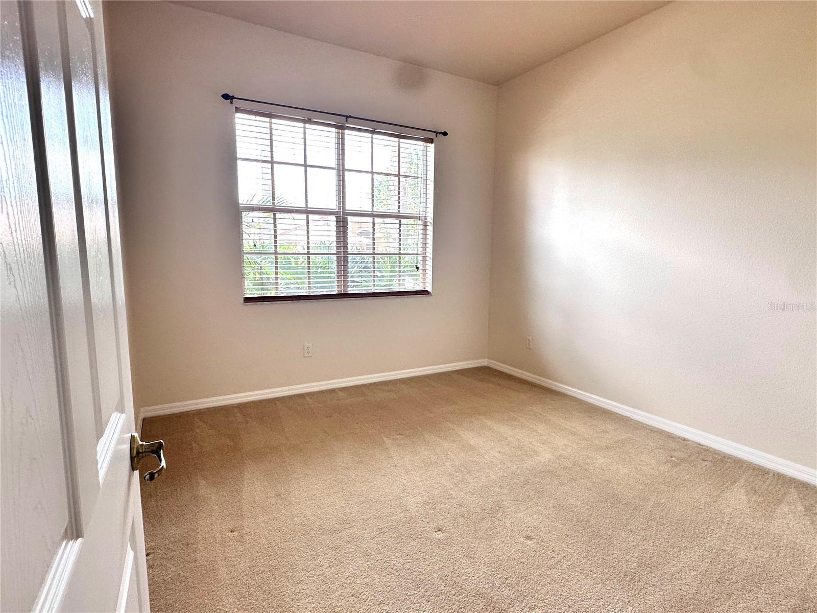 VALENCIA LAKES PH 2 - Residential