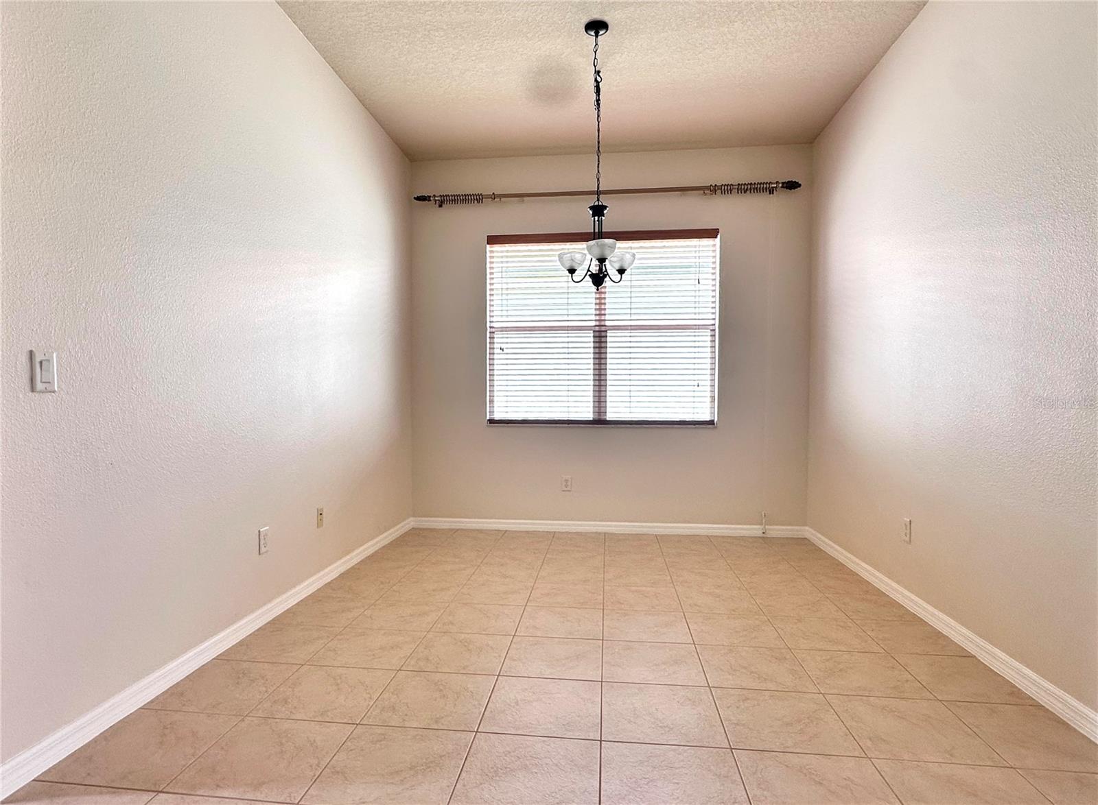 VALENCIA LAKES PH 2 - Residential