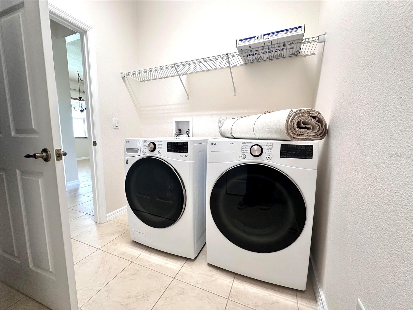 VALENCIA LAKES PH 2 - Residential