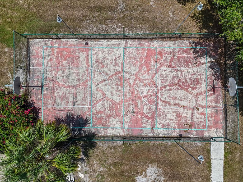 Photo of 15440 County Road 675, Parrish, FL 34219 (MLS # A4655202)