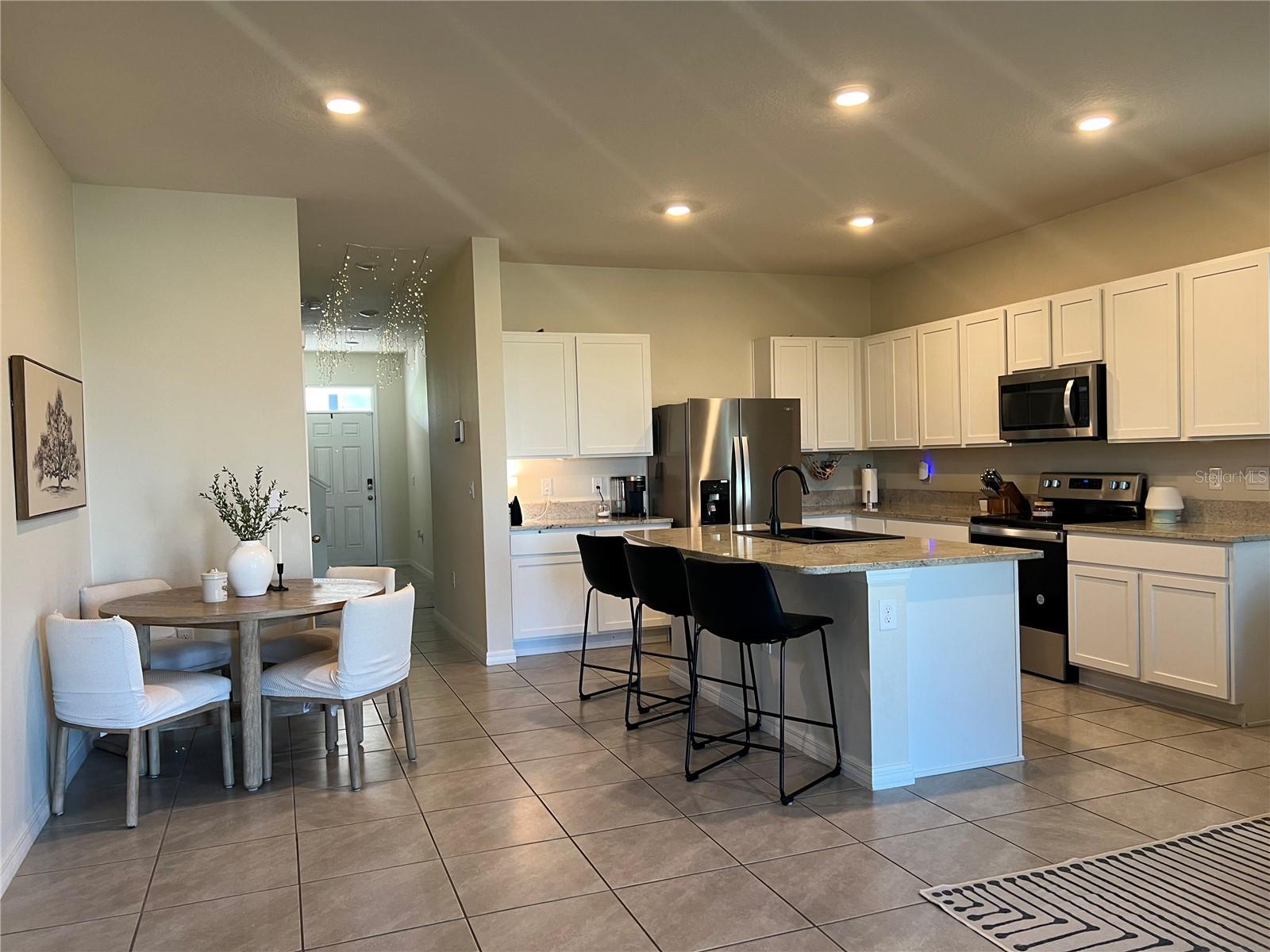 184 MANGROVE SHADE CIRCLE