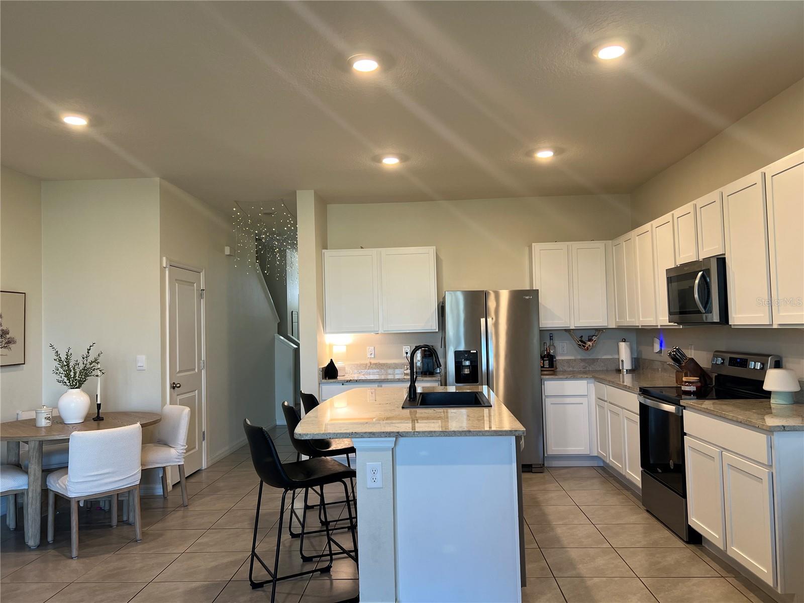 MANGROVE POINT PH 1 - Residential