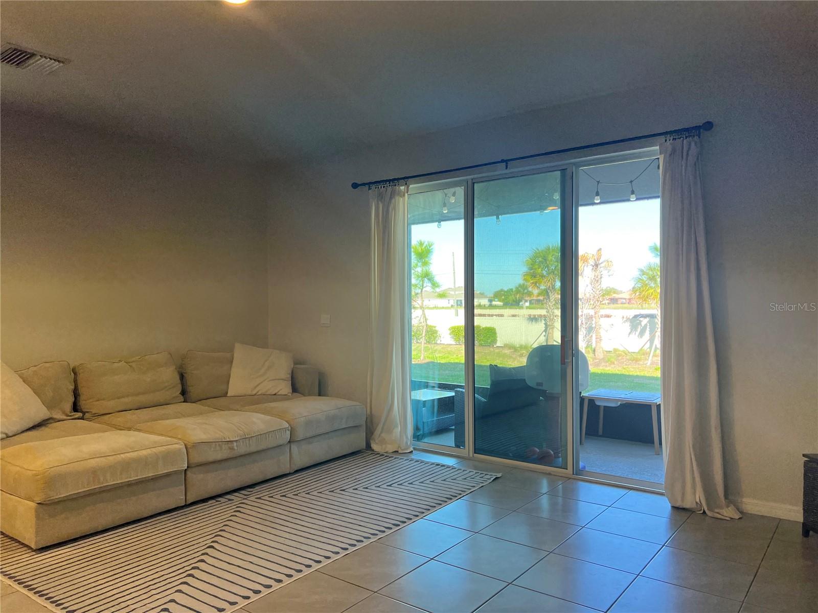 MANGROVE POINT PH 1 - Residential