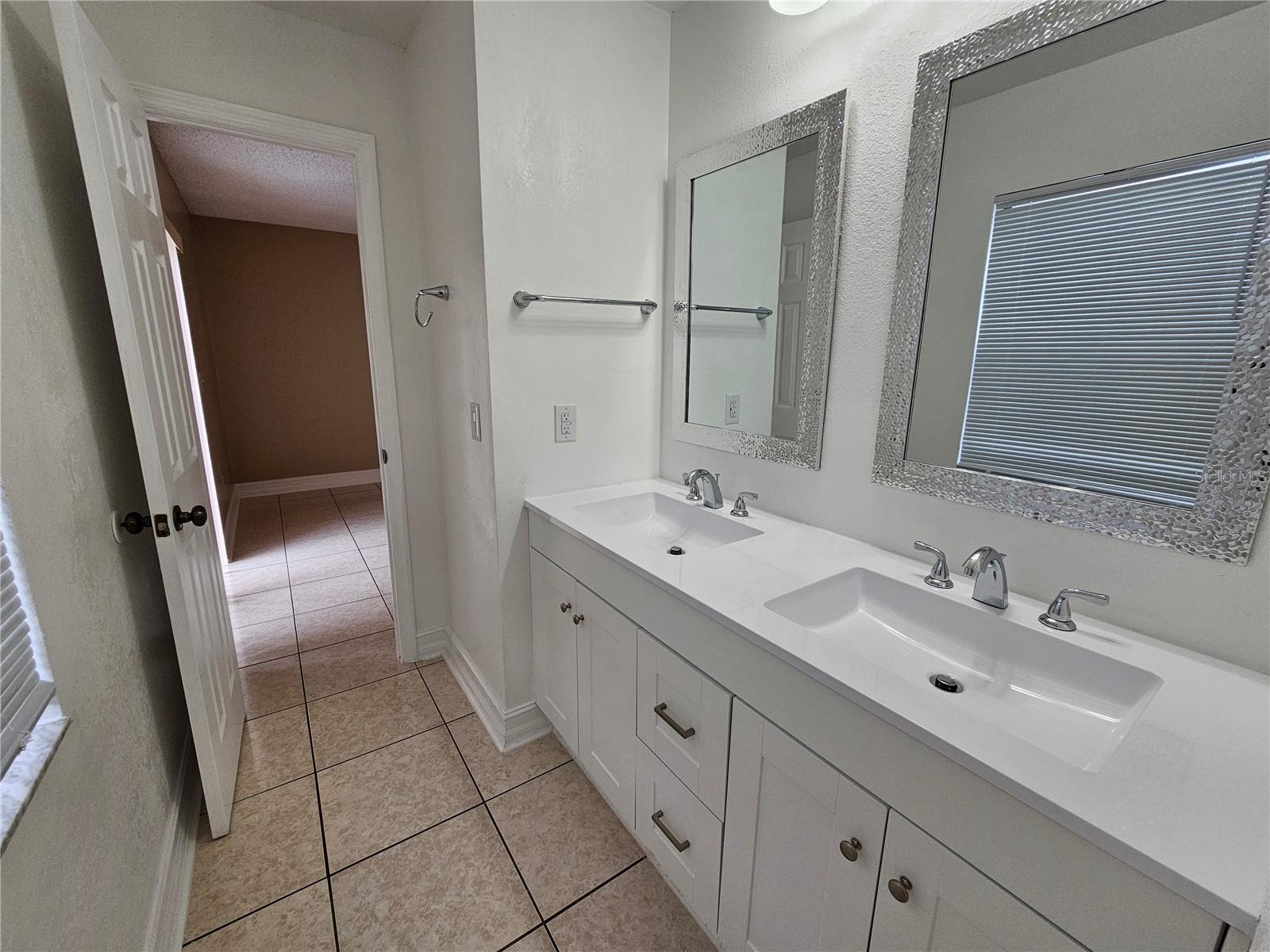 BERMUDA BAY - Residential Lease