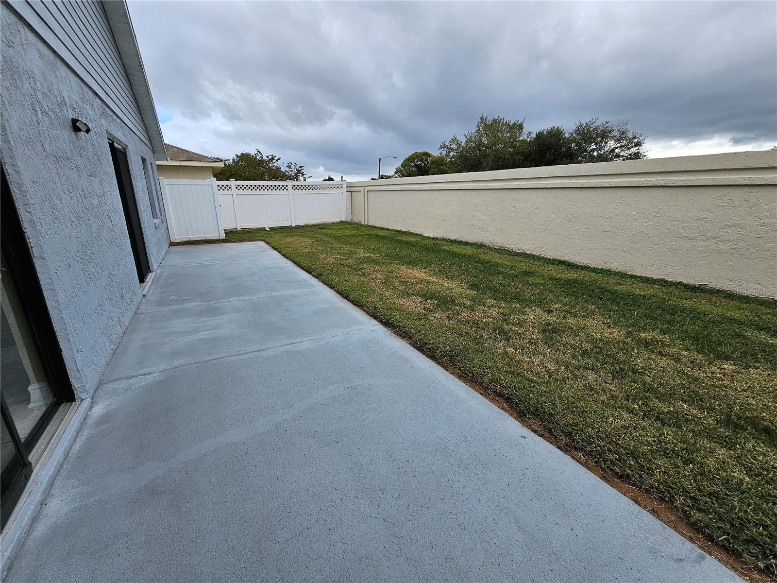 BERMUDA BAY - Residential Lease