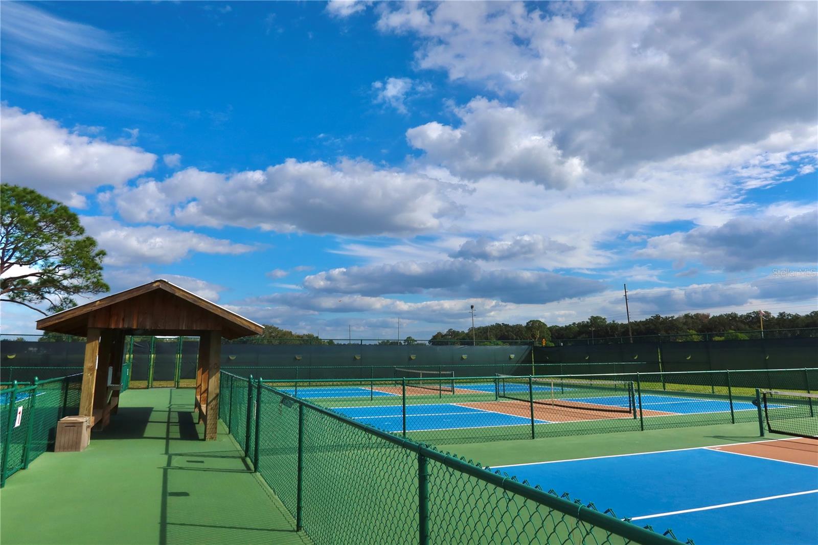 SPRING LAKE VILL 05 - Residential