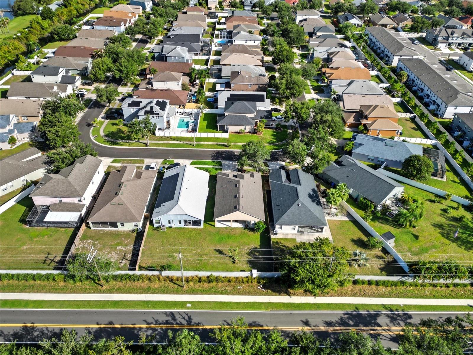 PARKWAY CENTER SINGLE FAMILY P - Residential Lease