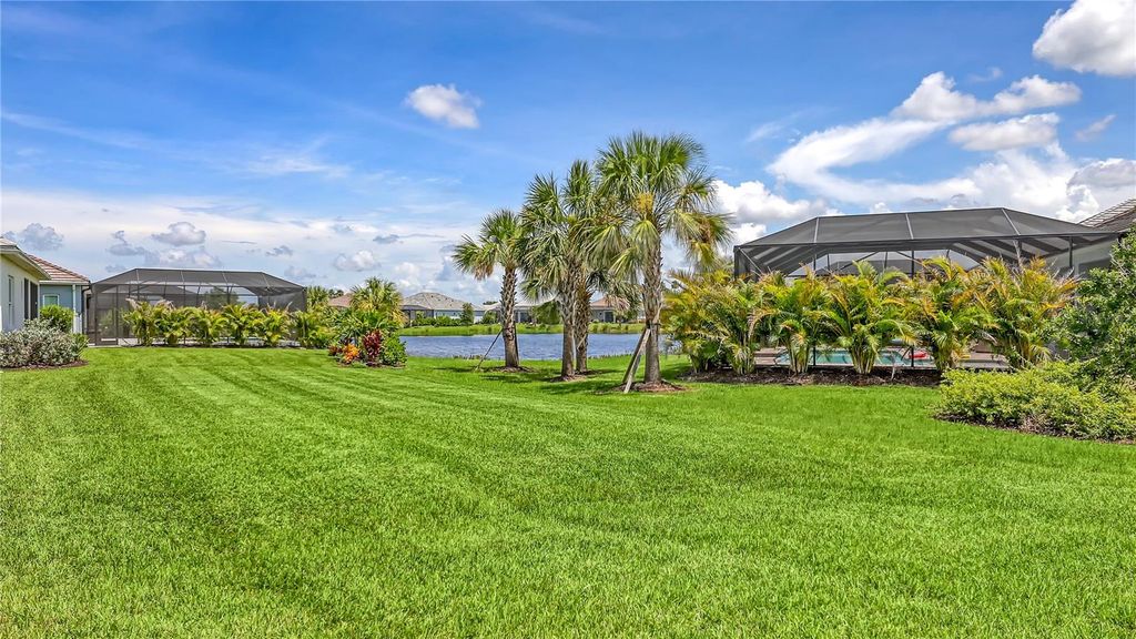 Photo of 12448 Meribel Street, Venice, FL 34293 (MLS # N6139768)