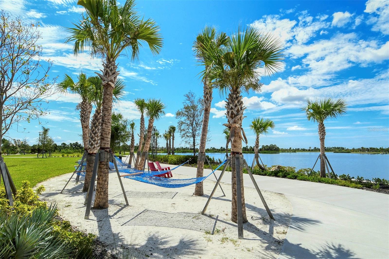 AVELINA WELLEN PARK VILLAGE F-2 - Residential