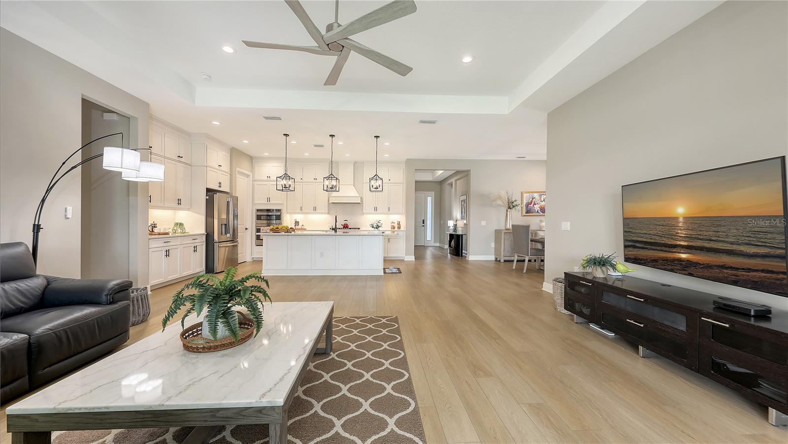 AVELINA WELLEN PARK VILLAGE F-2 - Residential