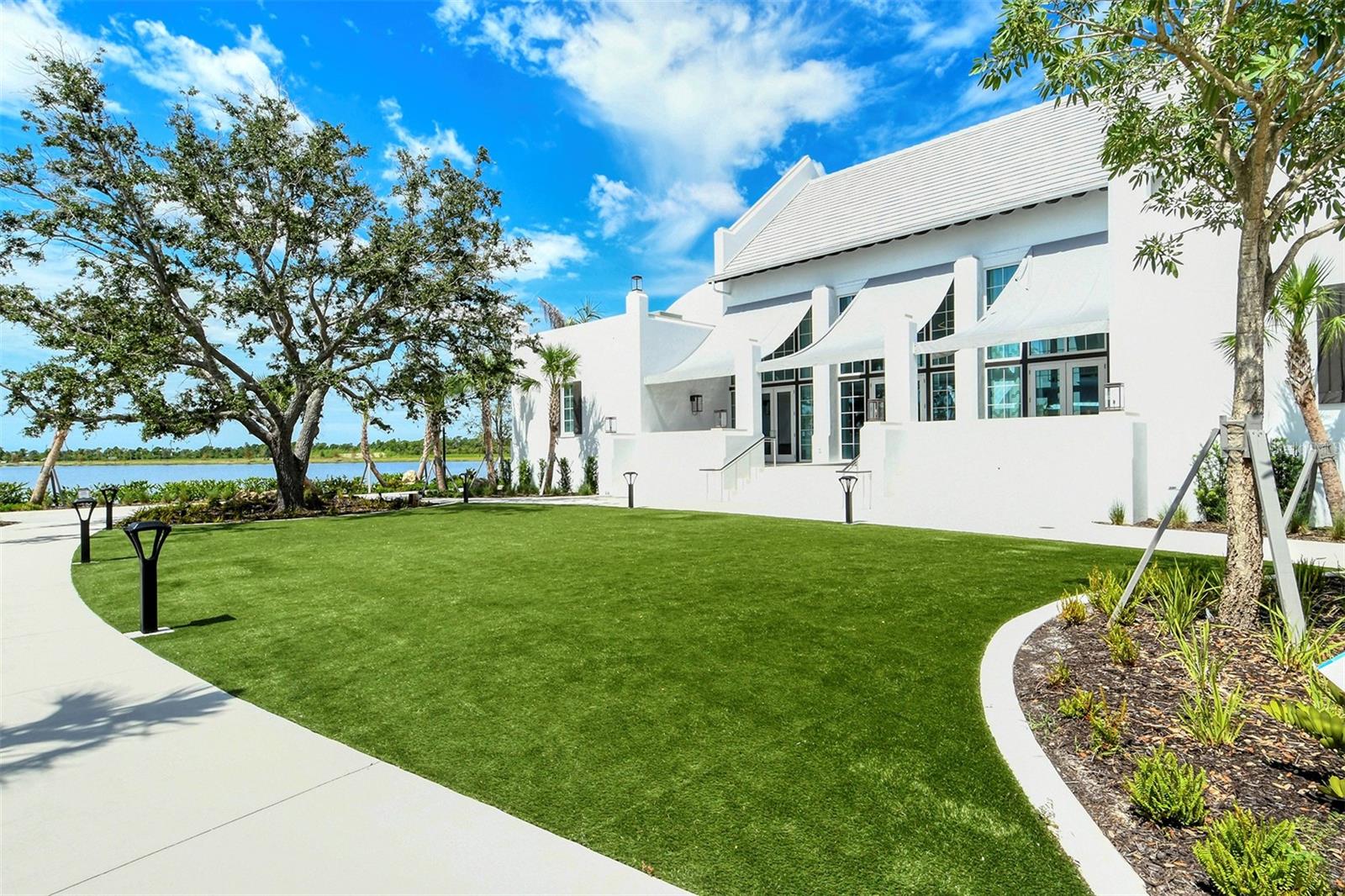 AVELINA WELLEN PARK VILLAGE F-2 - Residential