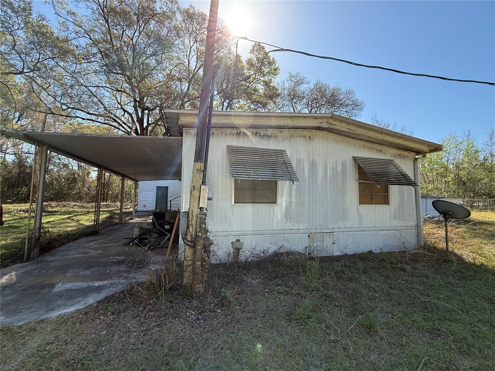 SILVER SPRING ACRES - Residential