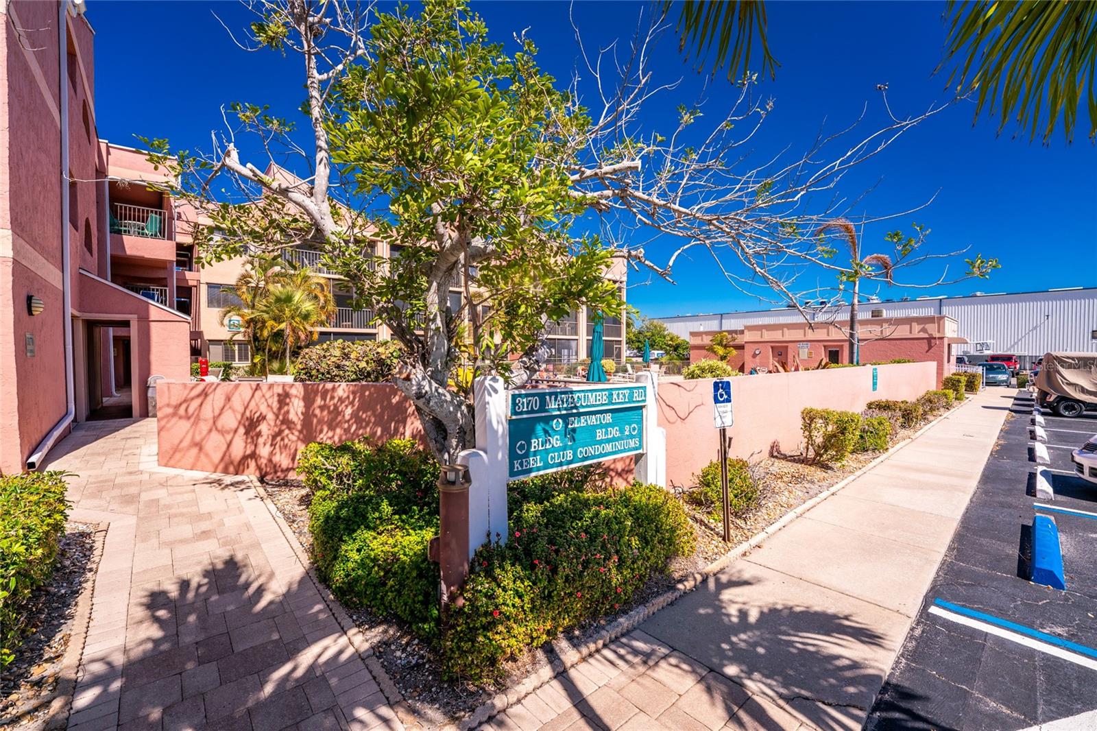 KEEL CLUB CONDO - Residential