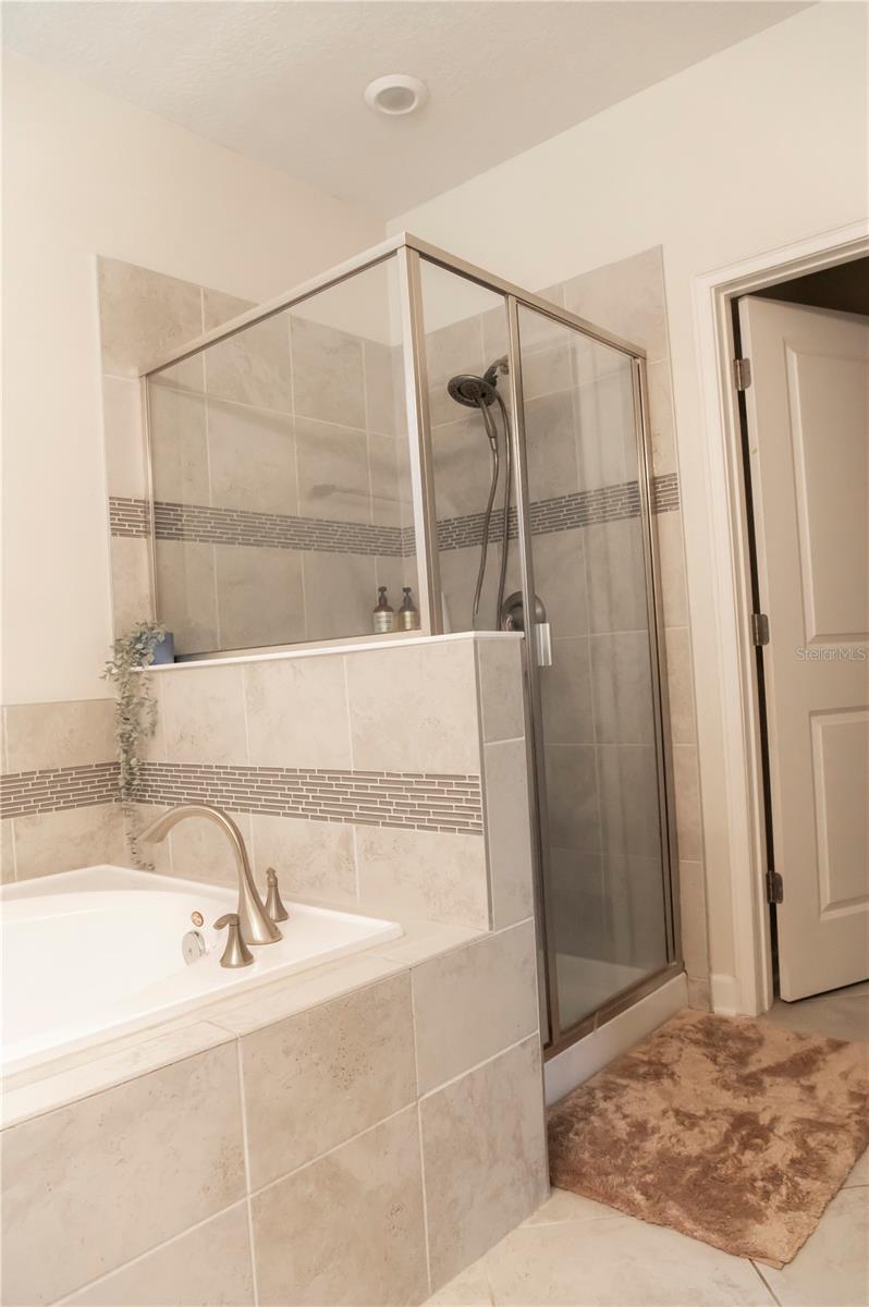 TRAILS/MOSS PARK - Residential