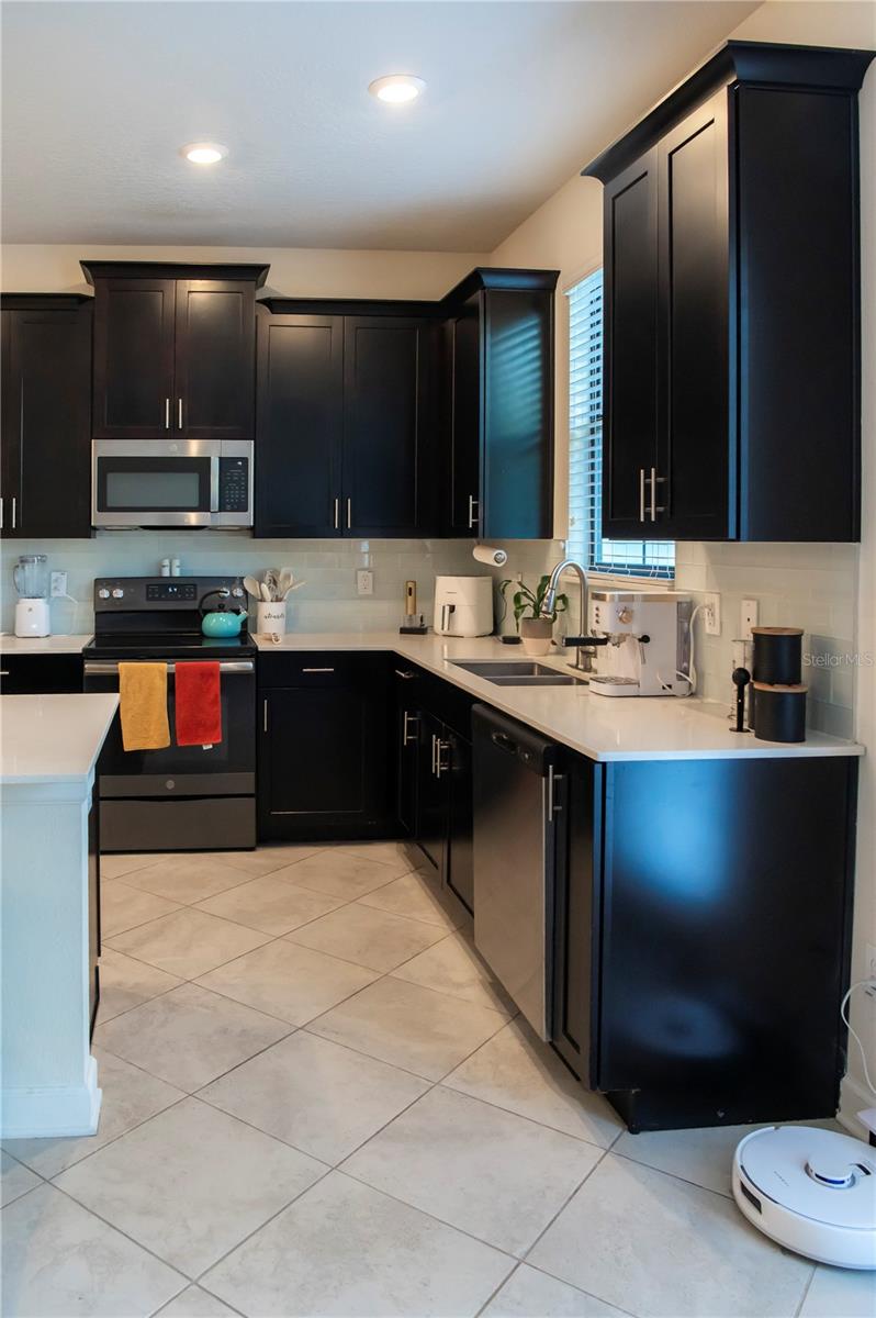 TRAILS/MOSS PARK - Residential