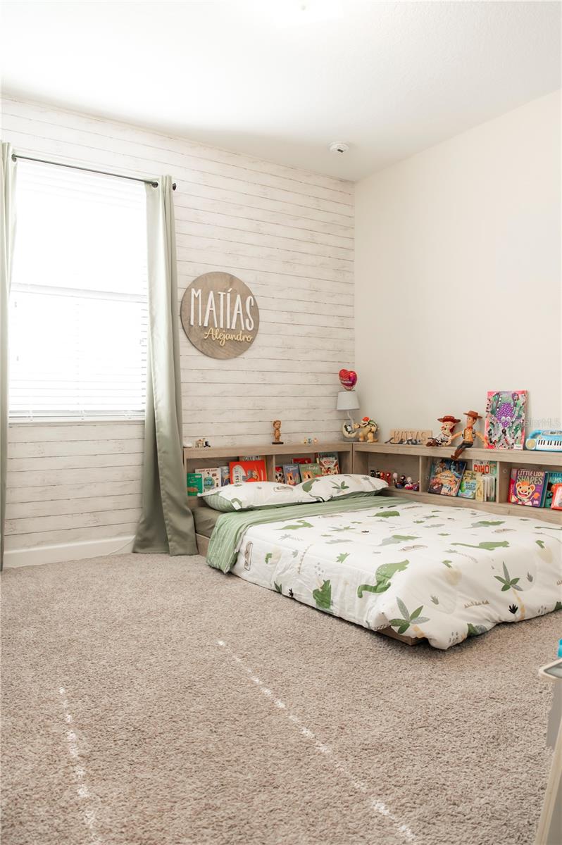 TRAILS/MOSS PARK - Residential