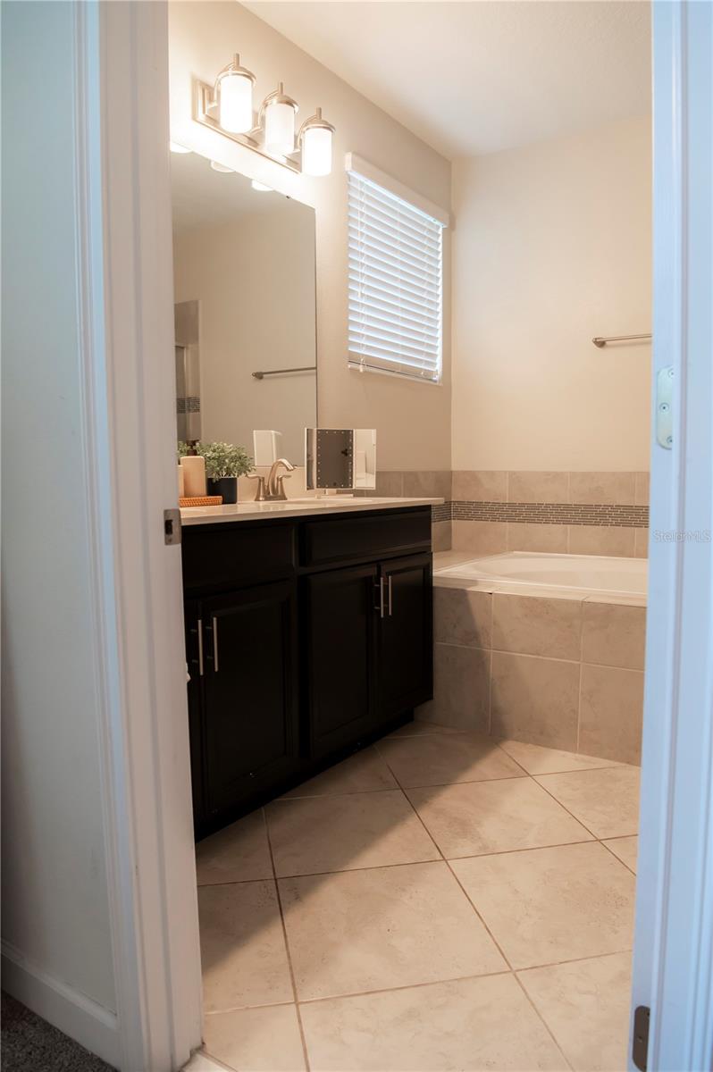 TRAILS/MOSS PARK - Residential