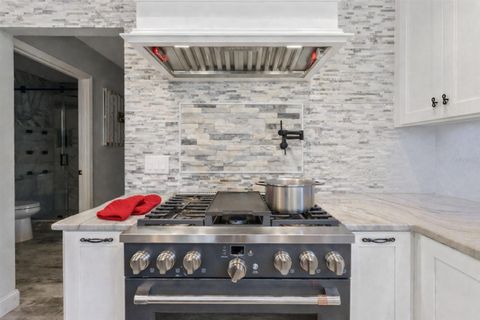 Tiny photo for 12545 S Putney Court, Leesburg, FL 34788 (MLS # G5106191)