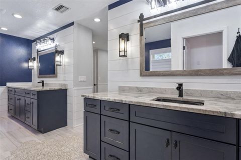 Tiny photo for 12545 S Putney Court, Leesburg, FL 34788 (MLS # G5106191)