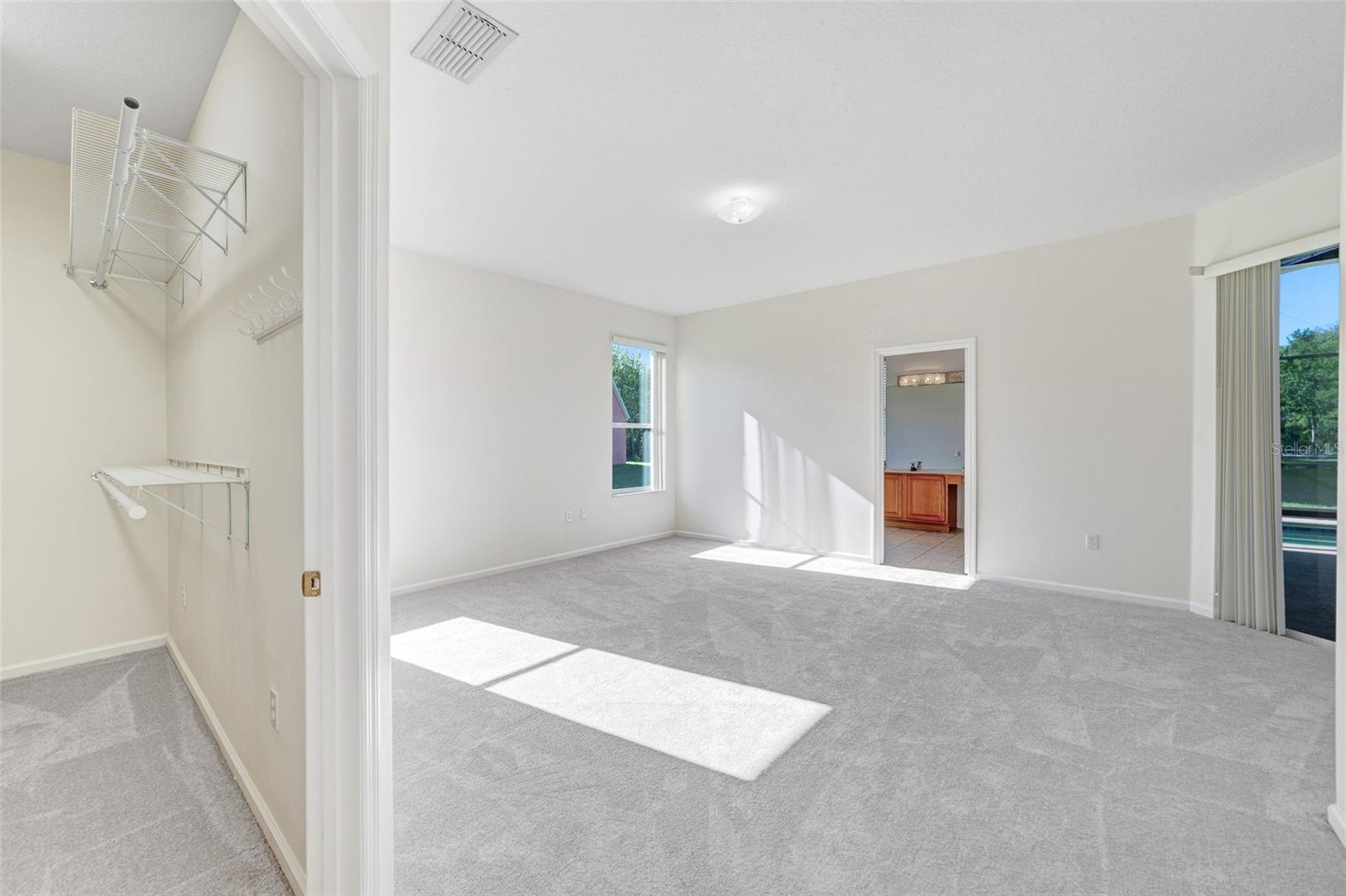 PARKSIDE ESTATES - Residential