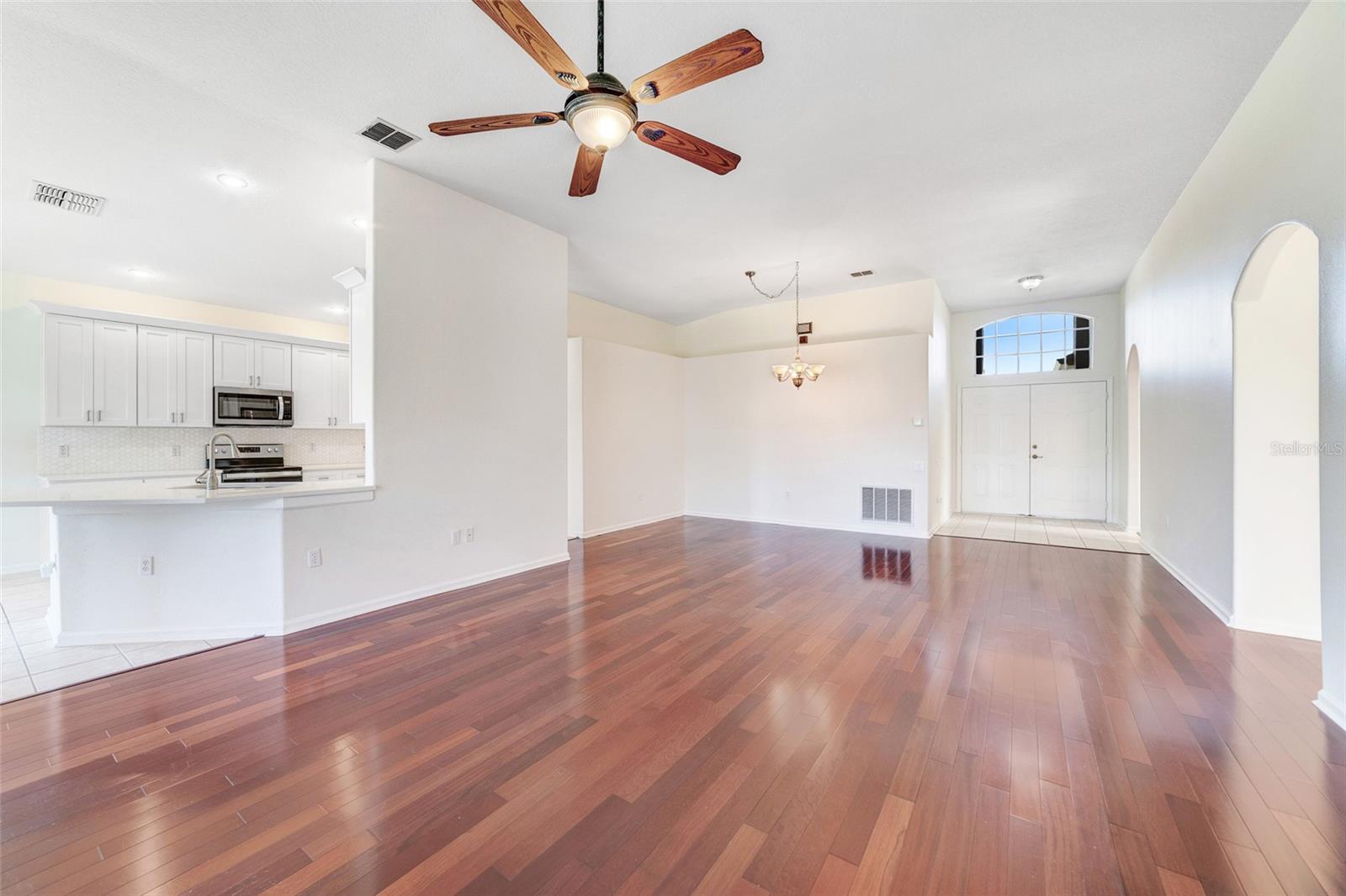 PARKSIDE ESTATES - Residential