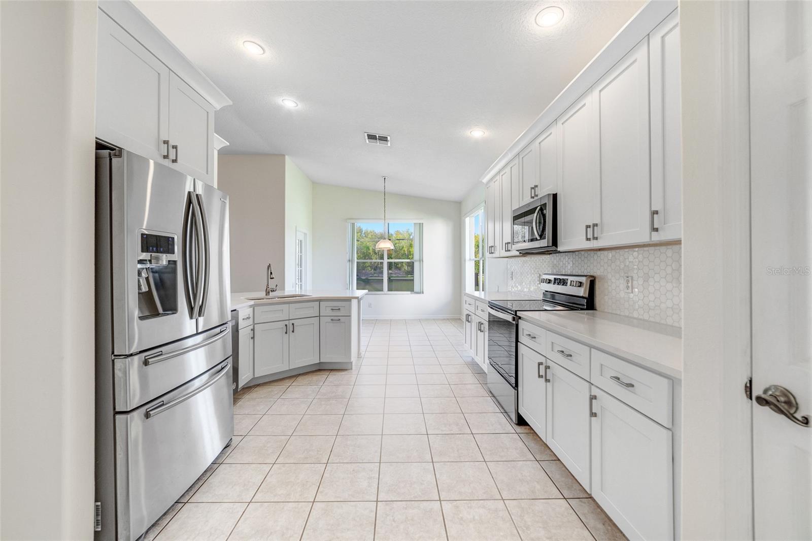 PARKSIDE ESTATES - Residential