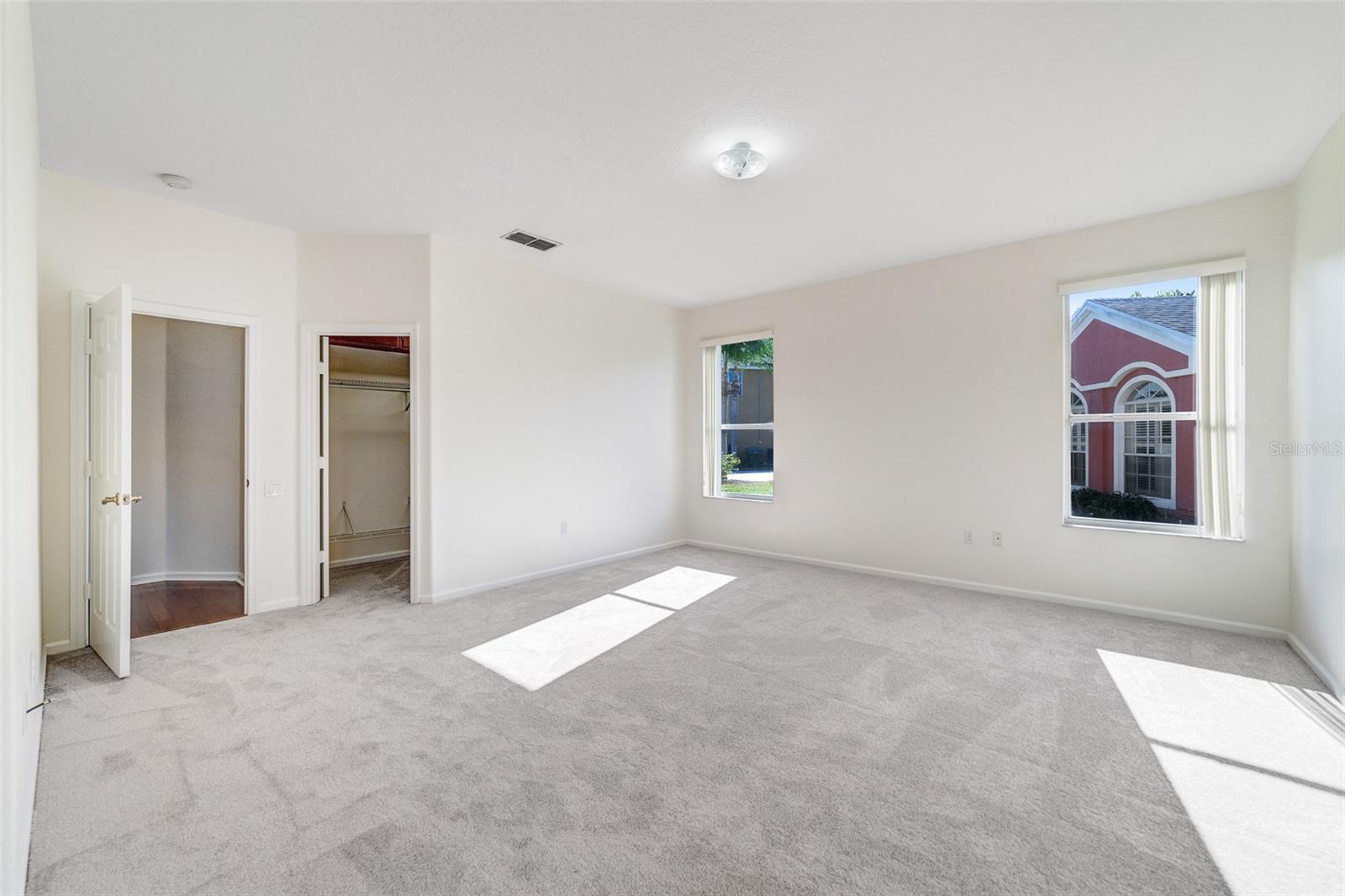 PARKSIDE ESTATES - Residential