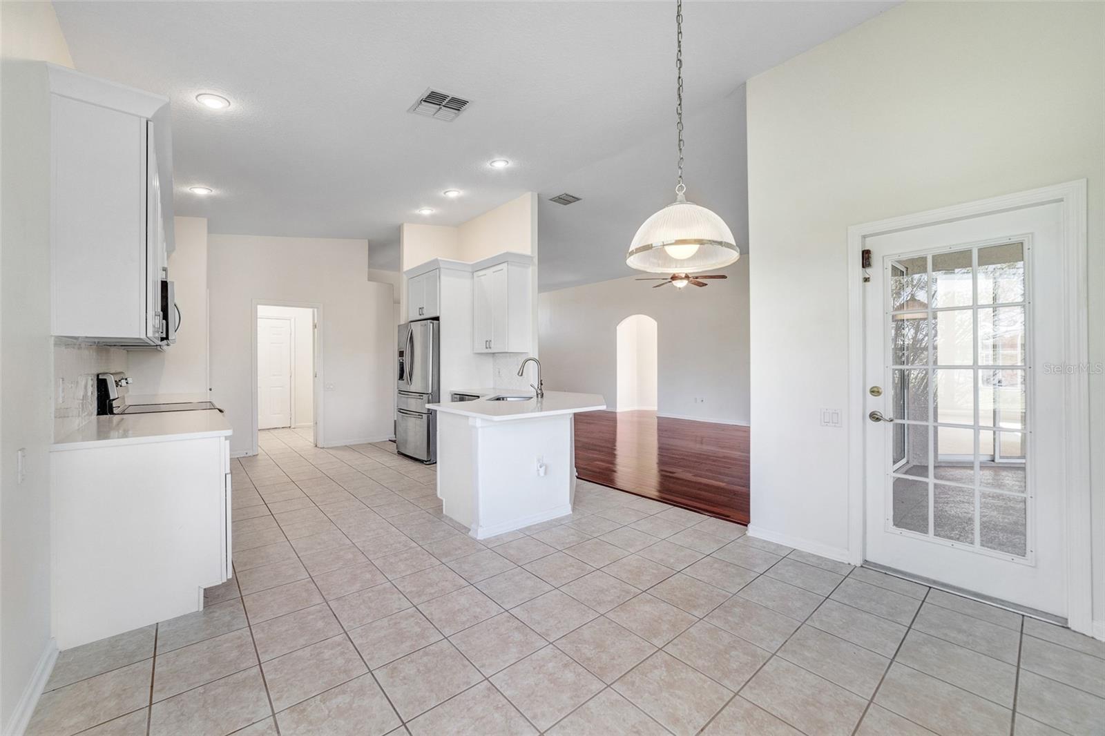 PARKSIDE ESTATES - Residential