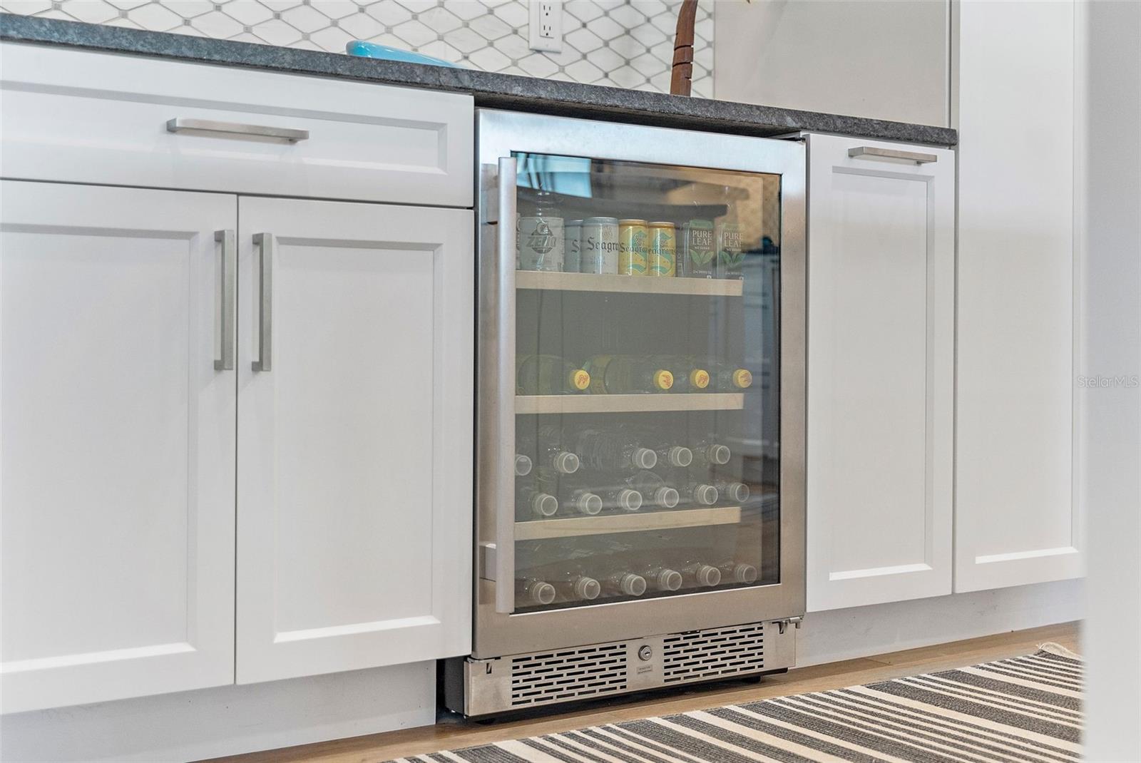 SNELL SHORES - Residential