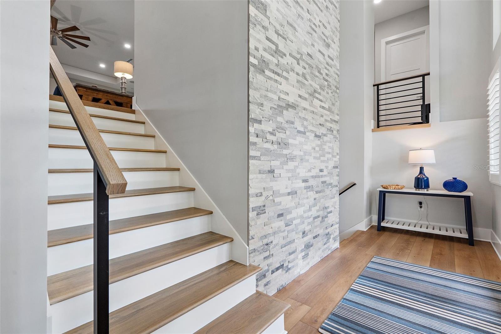 SNELL SHORES - Residential