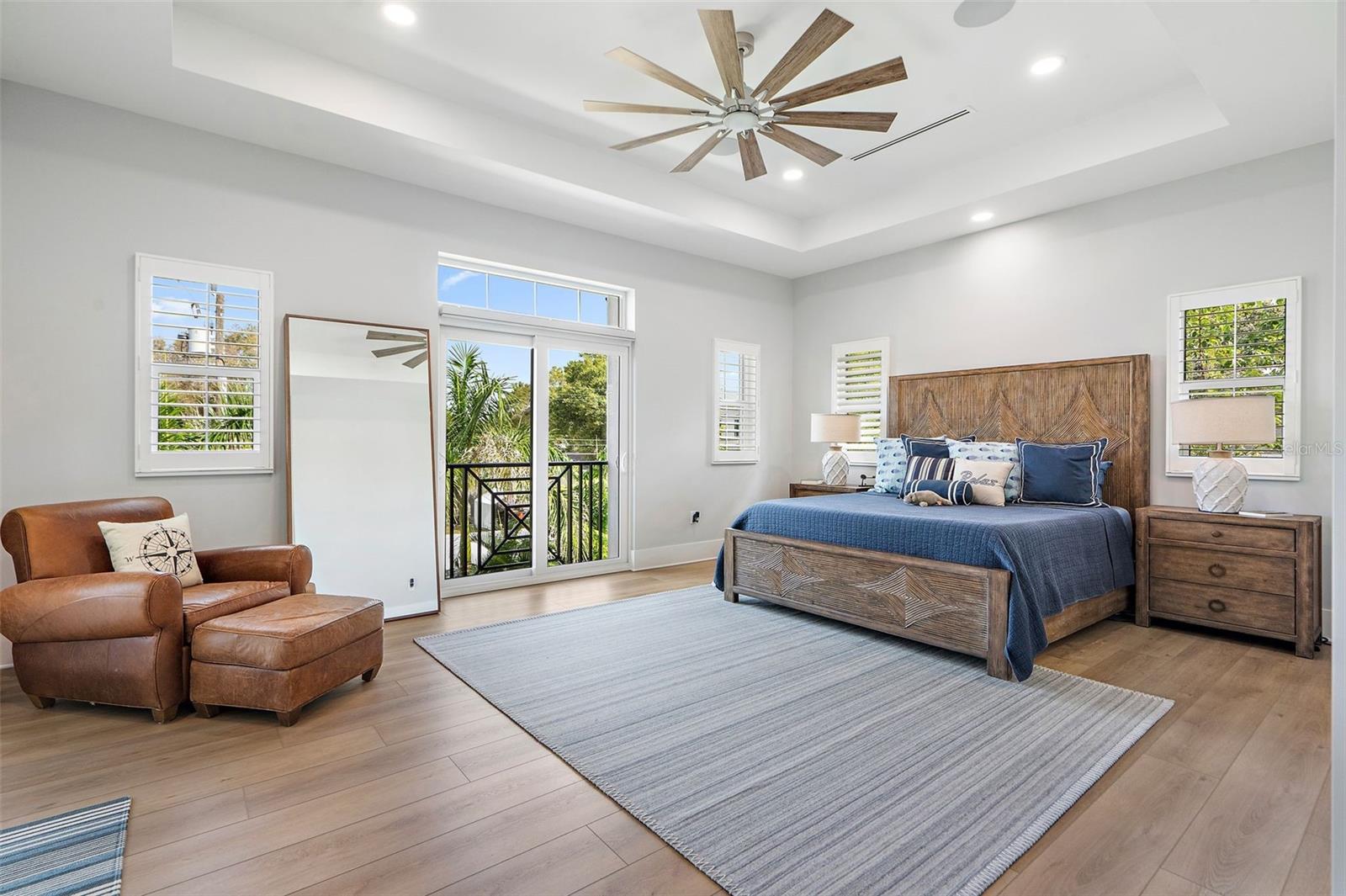 SNELL SHORES - Residential