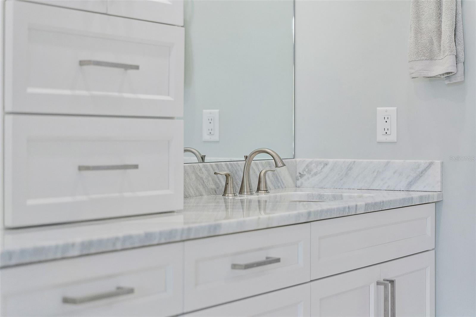 SNELL SHORES - Residential