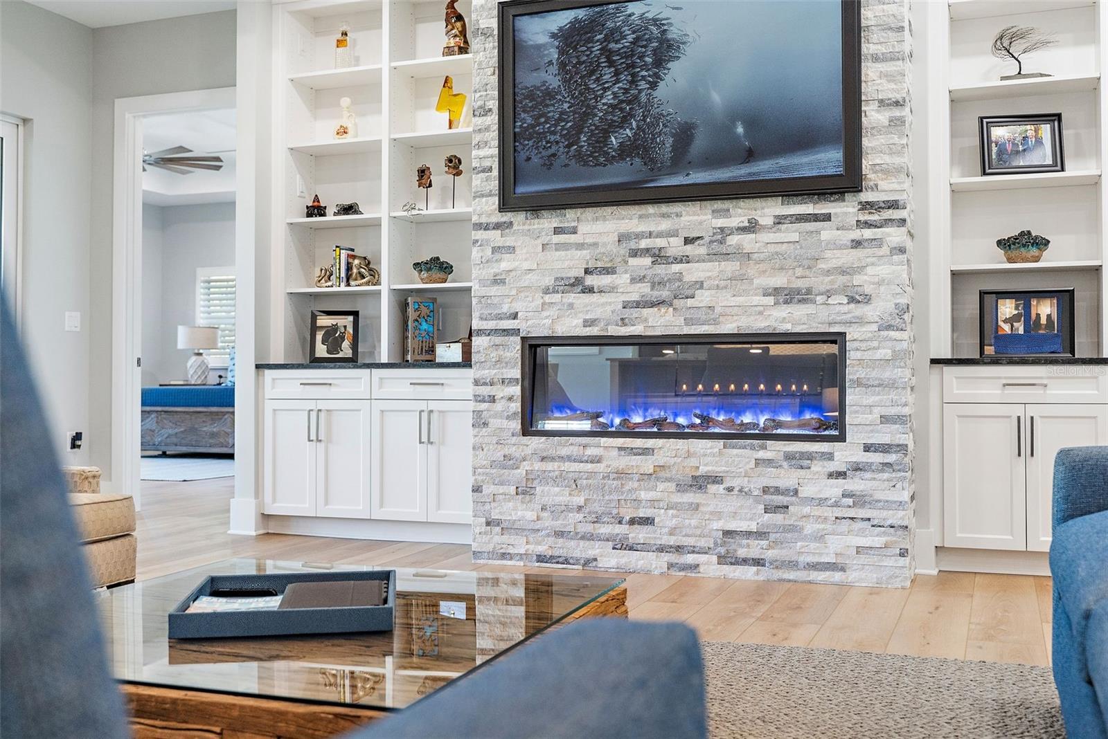 SNELL SHORES - Residential