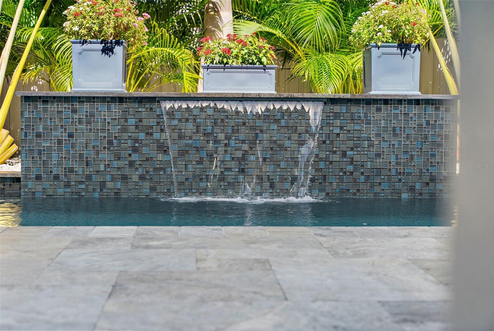 SNELL SHORES - Residential