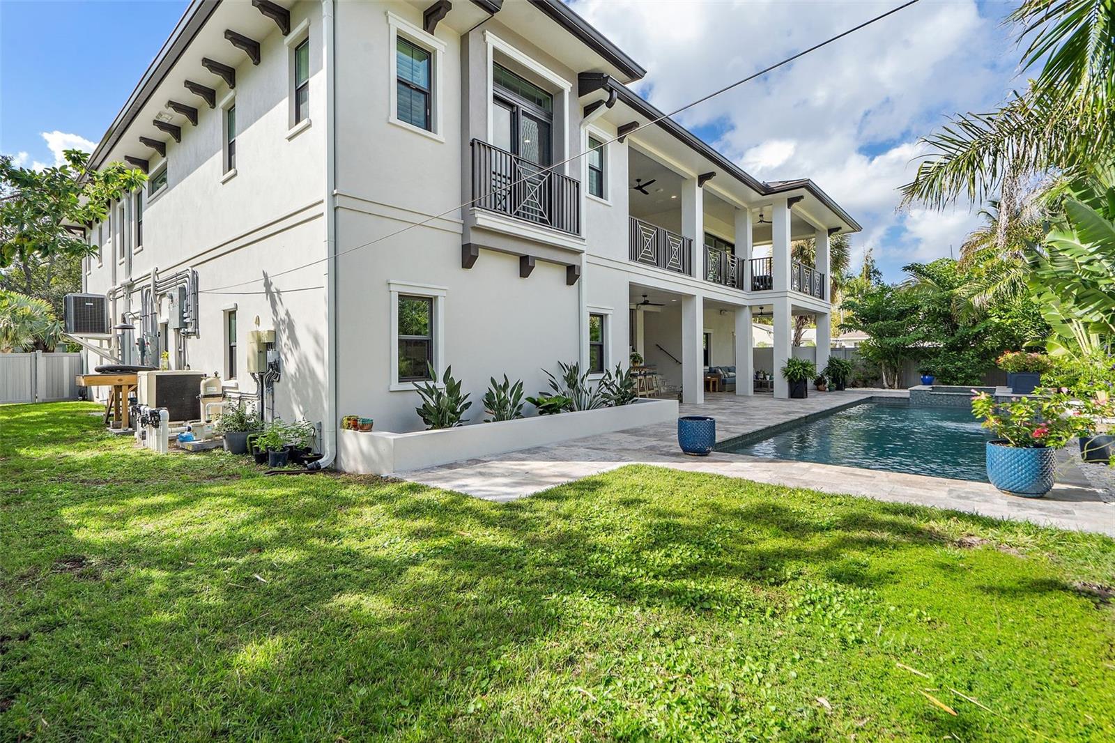 SNELL SHORES - Residential