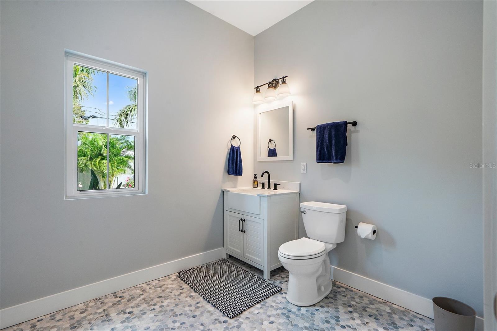 SNELL SHORES - Residential