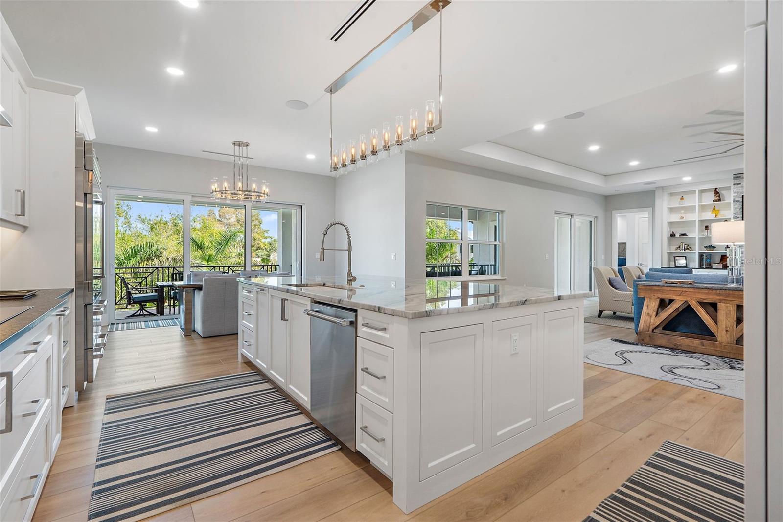 SNELL SHORES - Residential