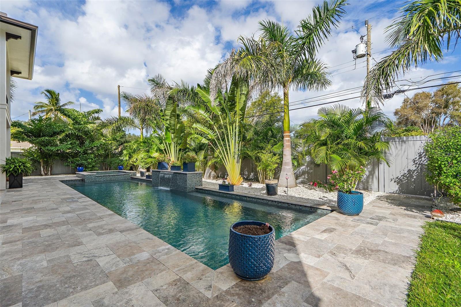 SNELL SHORES - Residential