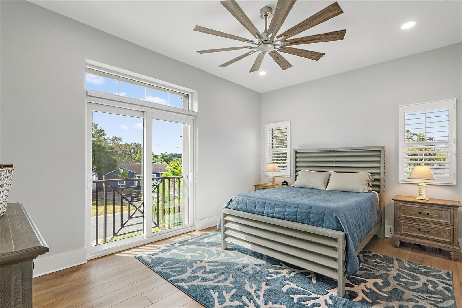 SNELL SHORES - Residential