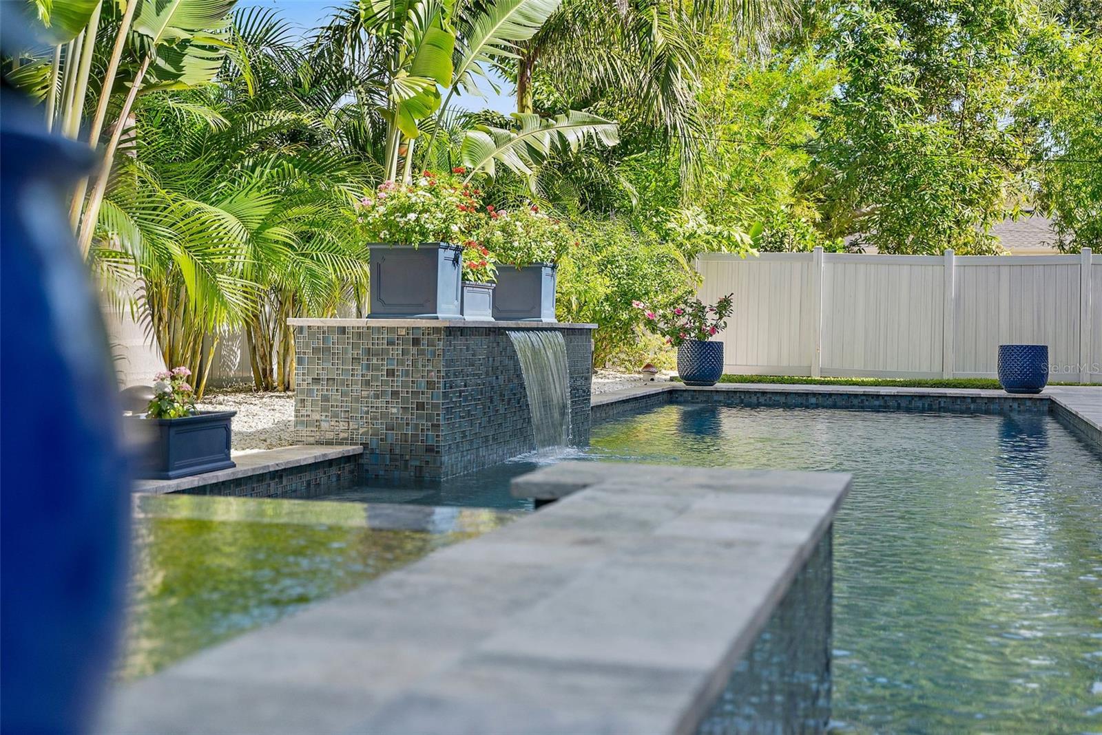 SNELL SHORES - Residential