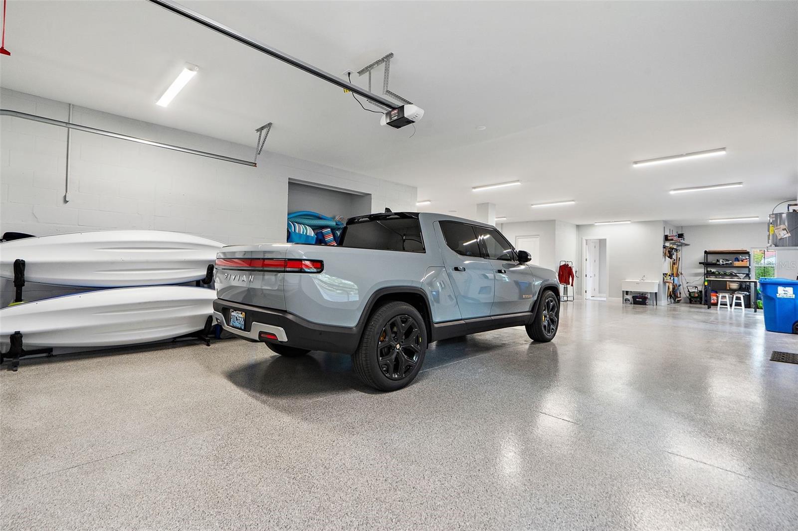 SNELL SHORES - Residential